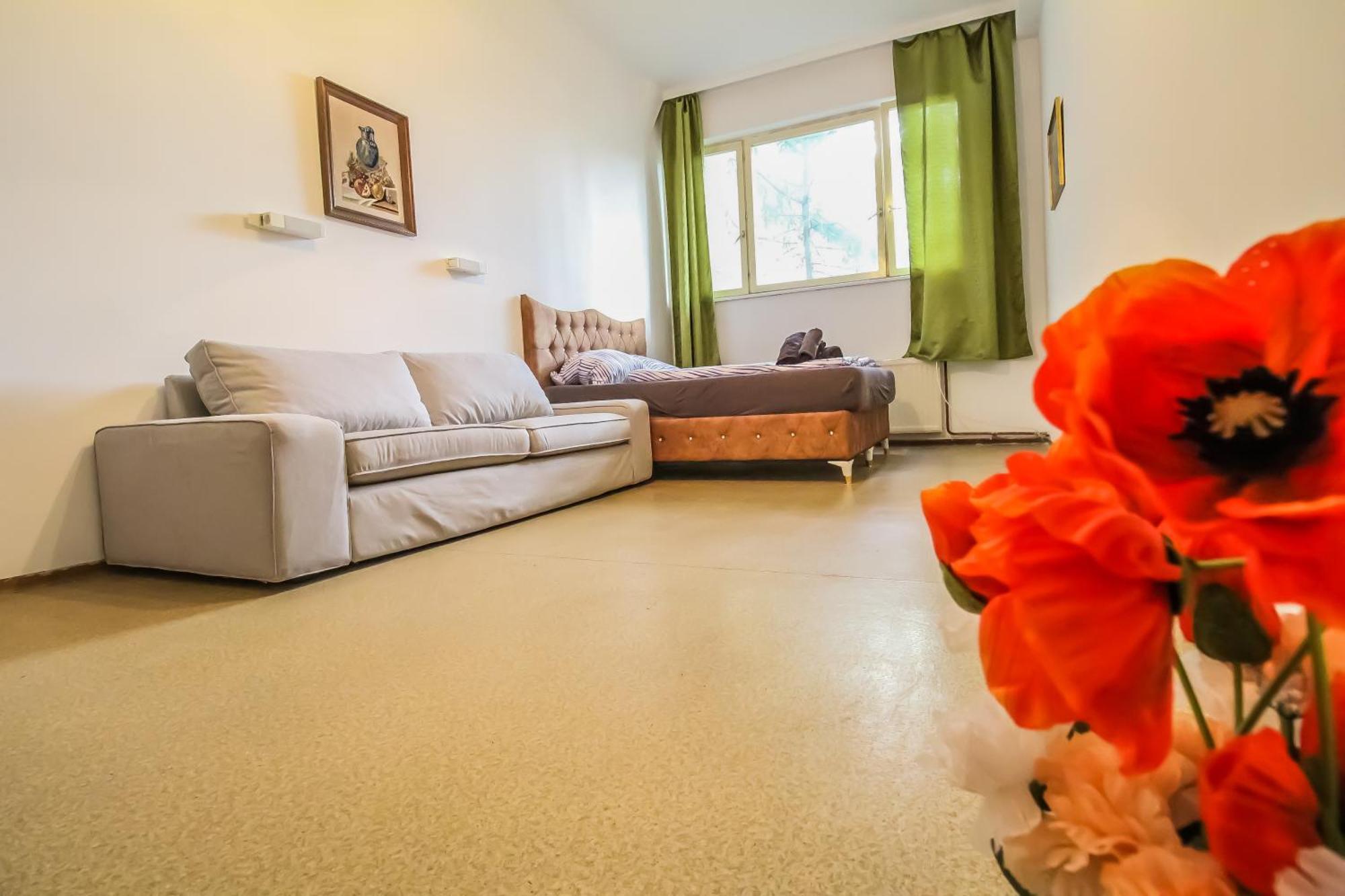 Cozy Rooms - U3 Hutteldorferstrasse Відень Екстер'єр фото